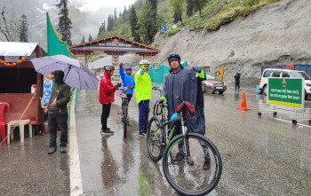 image of people on a bike tour