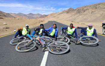 image of people on a bike tour